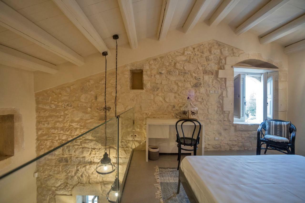 Terre Di Cavalusi Relais Vendégház Donnafugata Kültér fotó